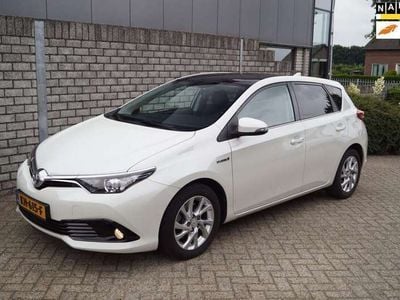 Toyota Auris Hybrid