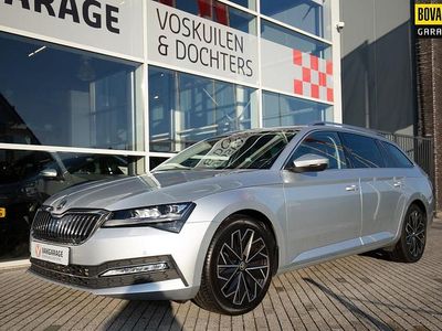 Occasion Skoda Superb LAURIN & KLEMENT 150 PK (110 kW) 2021 Zilver Stationwagen