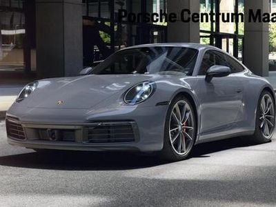 Porsche 911 Carrera 4S