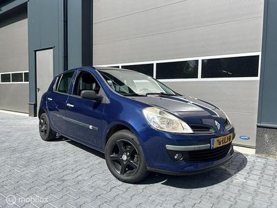 Renault Clio II