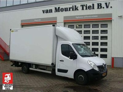 Wit Occasion 2019 Renault Master Van | € 19.900
