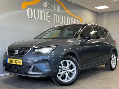 Grijs Gebruikt 2023 Seat Arona Business SUV | € 23.950 (Eerlijke prijs)