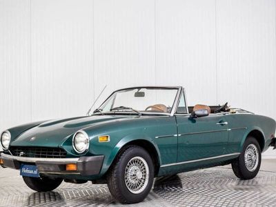 Fiat 124 Spider