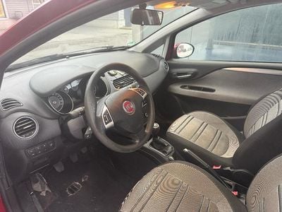 Gebruikt 2010 Fiat Punto | € 2.450 (Eerlijke prijs)