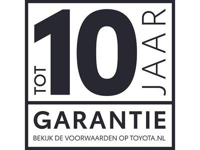 Wit Occasion 2022 Toyota Yaris Hybrid Plus Hatchback | € 22.400 (Eerlijke prijs)