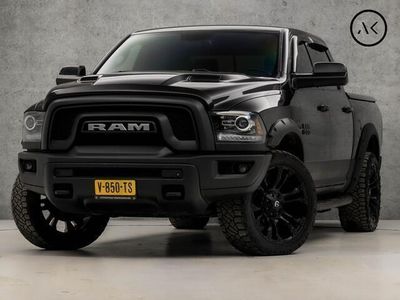 tweedehands Dodge Ram PICKUP 1500 5.7 V8 4x4 Crew Cab 5'7 Rebel Black Edition 402Pk (LUCHTVERING, NAVIGATIE, STUUR/STOELVERWARMING, SPORT UITLAAT MET KLEP, ALPINE AUDIO, TREKHAAK, LEDER, GETINT GLAS, KEYLESS, CAMERA, ZWART HEMEL, NIEUWSTAAT)