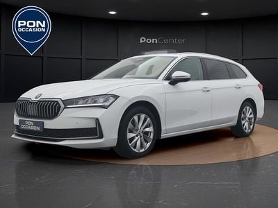 Wit Occasion 2024 Skoda Superb First Edition Stationwagen | € 38.450 (Eerlijke prijs)