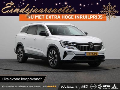 White (teqnc) Gebruikt 2024 Renault Espace Techno SUV | € 35.945 (Eerlijke prijs)