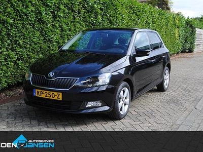 Zwart Occasion 2017 Skoda Fabia Joy Hatchback | € 9.950 (Eerlijke prijs)