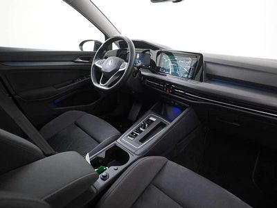 Deep black pearl effect (2t2t) Occasion 2021 VW Golf VIII Style Hatchback | € 24.495 (Eerlijke prijs)