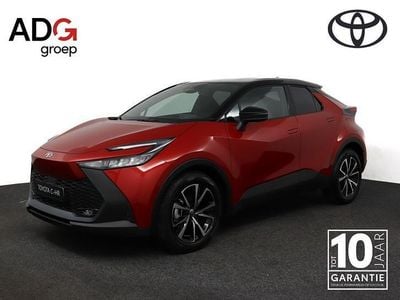 Rood Occasion 2025 Toyota C-HR SUV | € 34.000 (Eerlijke prijs)