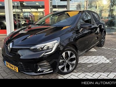 Zwart Occasion 2023 Renault Clio V Evolution Hatchback | € 12.740 (Goede deal)