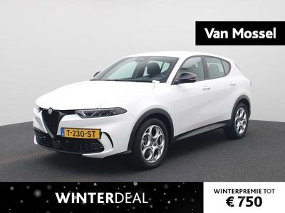 Wit Occasion 2023 Alfa Romeo Tonale Sprint SUV | € 26.945 (Goede deal)