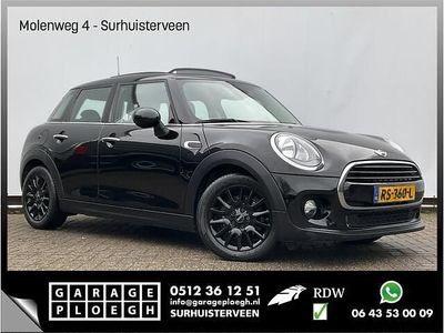 Occasion Mini Cooper Business 136 PK (100 kW) 2018 Zwart (metallic) Hatchback