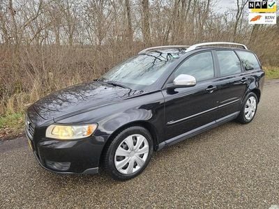 Zwart Occasion 2010 Volvo V50 Stationwagen | € 2.950 (Eerlijke prijs)
