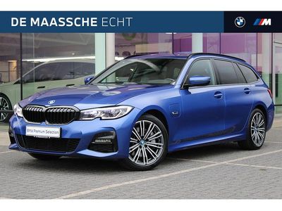 Occasion BMW 330e Executive 2024 Blauw Stationwagen