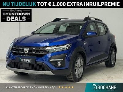 Blauw Gebruikt 2023 Dacia Sandero Comfort Hatchback | € 17.695 (Eerlijke prijs)