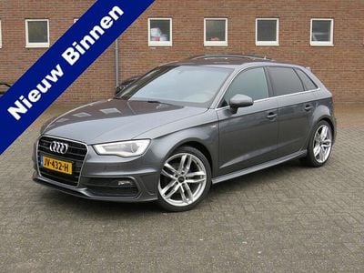 Occasion Audi A3 Sportback S-Line 111 PK (81 kW) 2016 Grijs (metallic) Hatchback