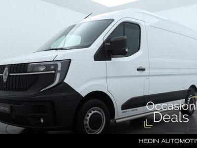 Mineraalwit qng Occasion 2024 Renault Master Van | € 29.945 (Goede deal)
