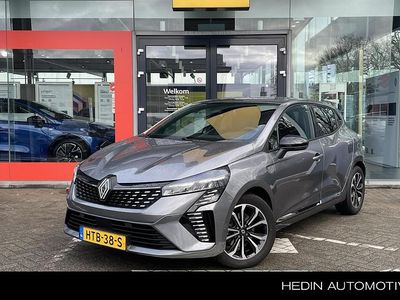 Grijs Occasion 2025 Renault Clio V Techno Hatchback | € 24.890 (Eerlijke prijs)