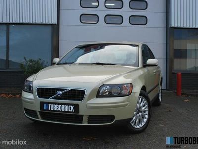 Volvo S40