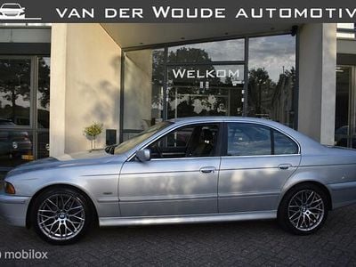 BMW 525