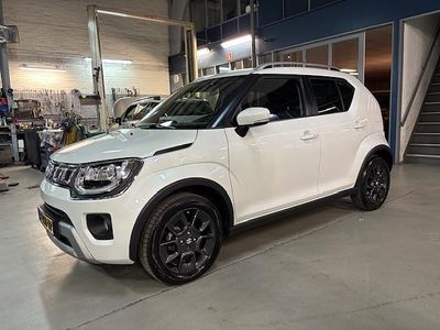 Wit (metallic) Gebruikt 2021 Suzuki Ignis Style Hatchback | € 16.450 (Goede deal)