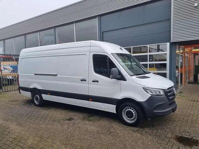 Wit Occasion 2020 Mercedes Sprinter Van | € 17.950
