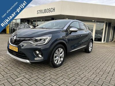 Occasion Renault Captur Intens 91 PK (66 kW) 2022 Twotone bleu marine / gris hi SUV