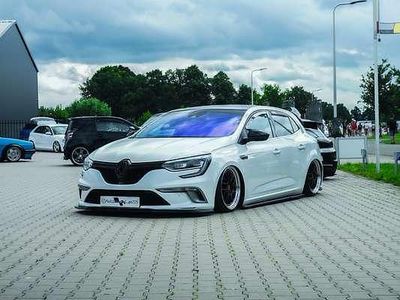 Wit Gebruikt 2018 Renault Mégane IV GT Hatchback | € 19.000 (Eerlijke prijs)
