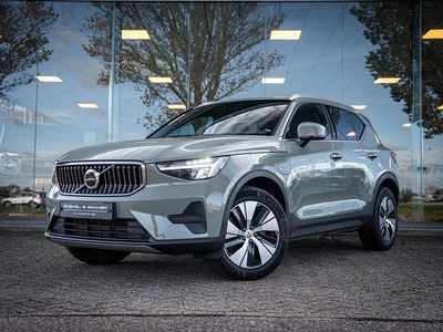 Groen Occasion 2022 Volvo XC40 Core SUV | € 37.845