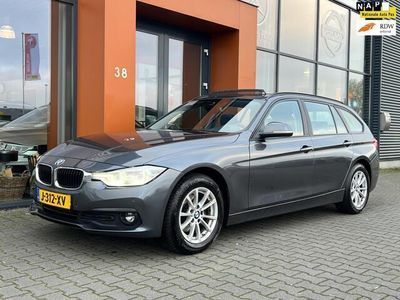 tweedehands BMW 318 318 Touring i High Exec|6bak|sportstoel|PDC|Navi