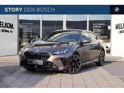 Bruin Nieuw 2025 BMW 220 Comfort Edition Coupé | € 56.874 (Eerlijke prijs)