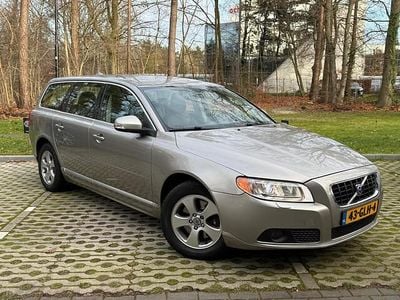 Grijs Gebruikt 2008 Volvo V70 Stationwagen | € 6.950 (Goede deal)