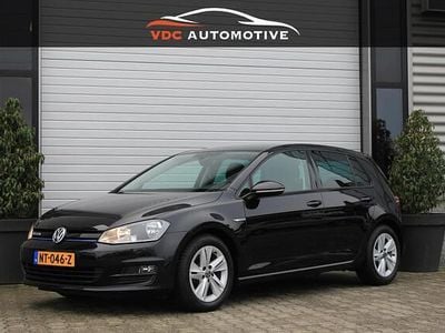 Zwart Occasion 2017 VW Golf VII Hatchback | € 12.950 (Goede deal)