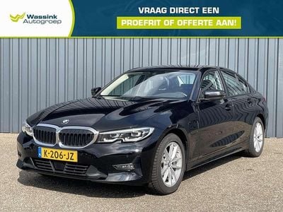 BMW 330e