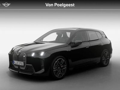 Saphirschwarz metallic (zwart metallic) Nieuw 2025 BMW iX Comfort Edition SUV | € 143.397 (Goede deal)