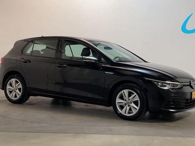 Zwart Occasion 2020 VW Golf VII Business Hatchback | € 17.950 (Eerlijke prijs)