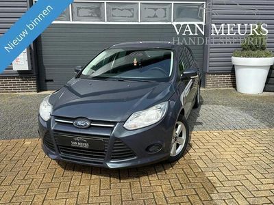 tweedehands Ford Focus 1.6 TI-VCT Trend, Trekhaak Airco, nieuwe apk, 5 deurs