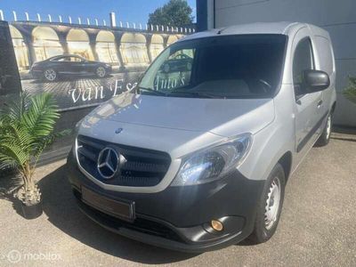 Mercedes Citan 109