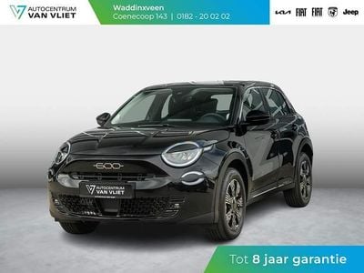 Nero onice 601 Nieuw 2025 Fiat 600 SUV | € 26.890 (Goede deal)