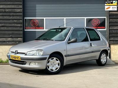 Peugeot 106