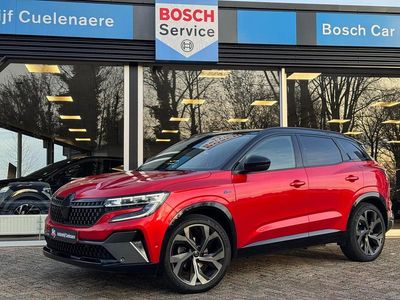 Rood (metallic) Occasion 2023 Renault Austral Techno Esprit Alpine SUV | € 32.490 (Eerlijke prijs)