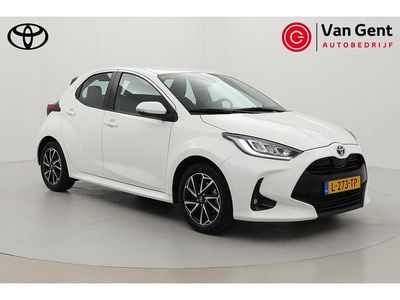 Wit Occasion 2021 Toyota Yaris Hatchback | € 19.999 (Eerlijke prijs)