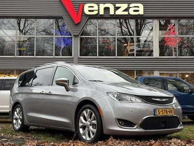 Zilver Gebruikt 2017 Chrysler Grand Voyager Limited MPV | € 28.999