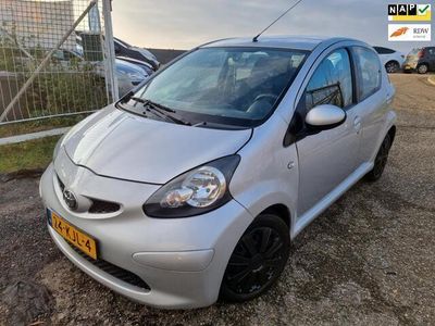 tweedehands Toyota Aygo 1.0-12V Comfort/2 E EIGENAAR/NAP/APK/AIRCO/ELEK RAMEN/INRUIL MOG !!!