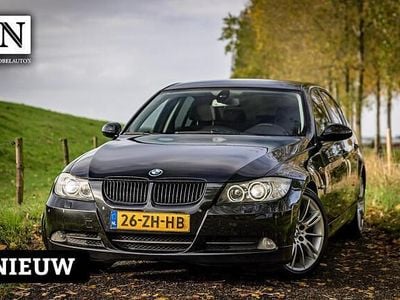 BMW 325