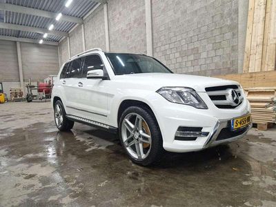 Beige Gebruikt 2014 Mercedes GLK350 Prestige SUV | € 19.800