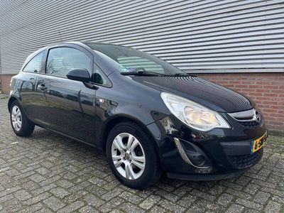 tweedehands Opel Corsa 1.4-16V Design Edition orig. NL luxe