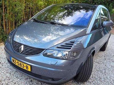 Grijs Gebruikt 2003 Renault Avantime MPV | € 6.000